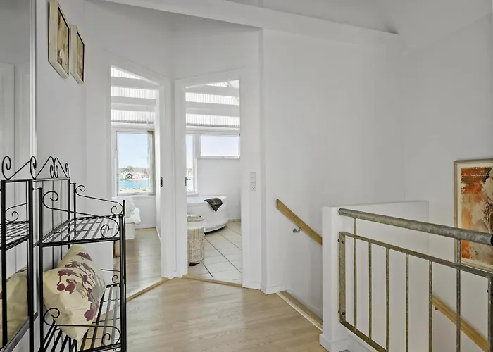 3 Bedroom Stunning In 度假居